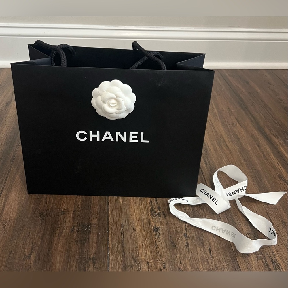 CHANEL Authentic Small Paper Gift/Shopping EMPTY Bag Black